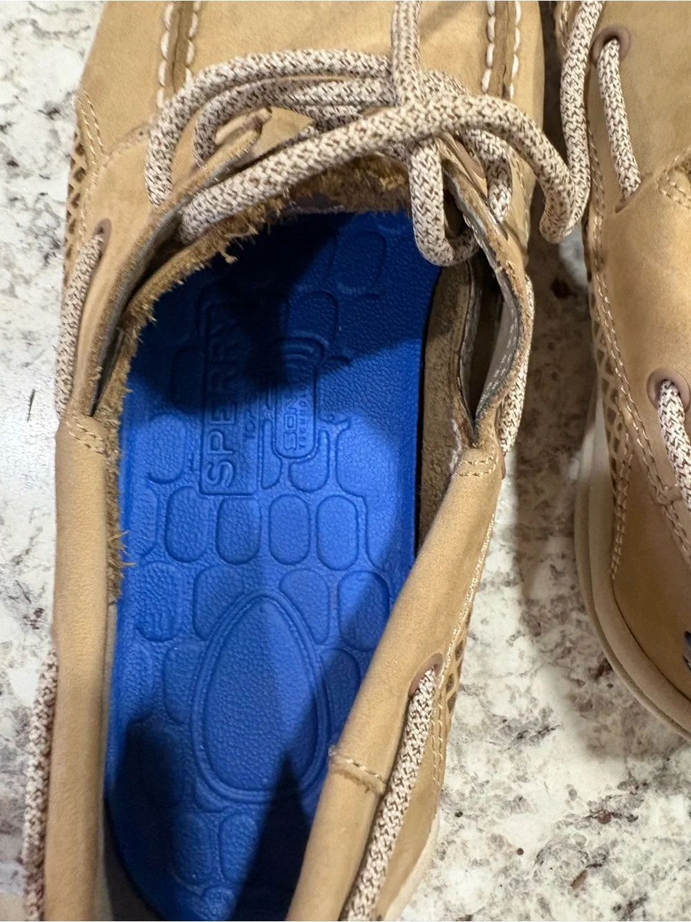 Sperry Men's Tan Leather Boat Shoes with Blue Insoles